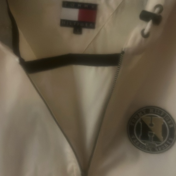 NWOT! Gorgeous Tommy Hilfiger 1/2 Zip Jacket. Cream w/ logo on breast and back. - Picture 7 of 15